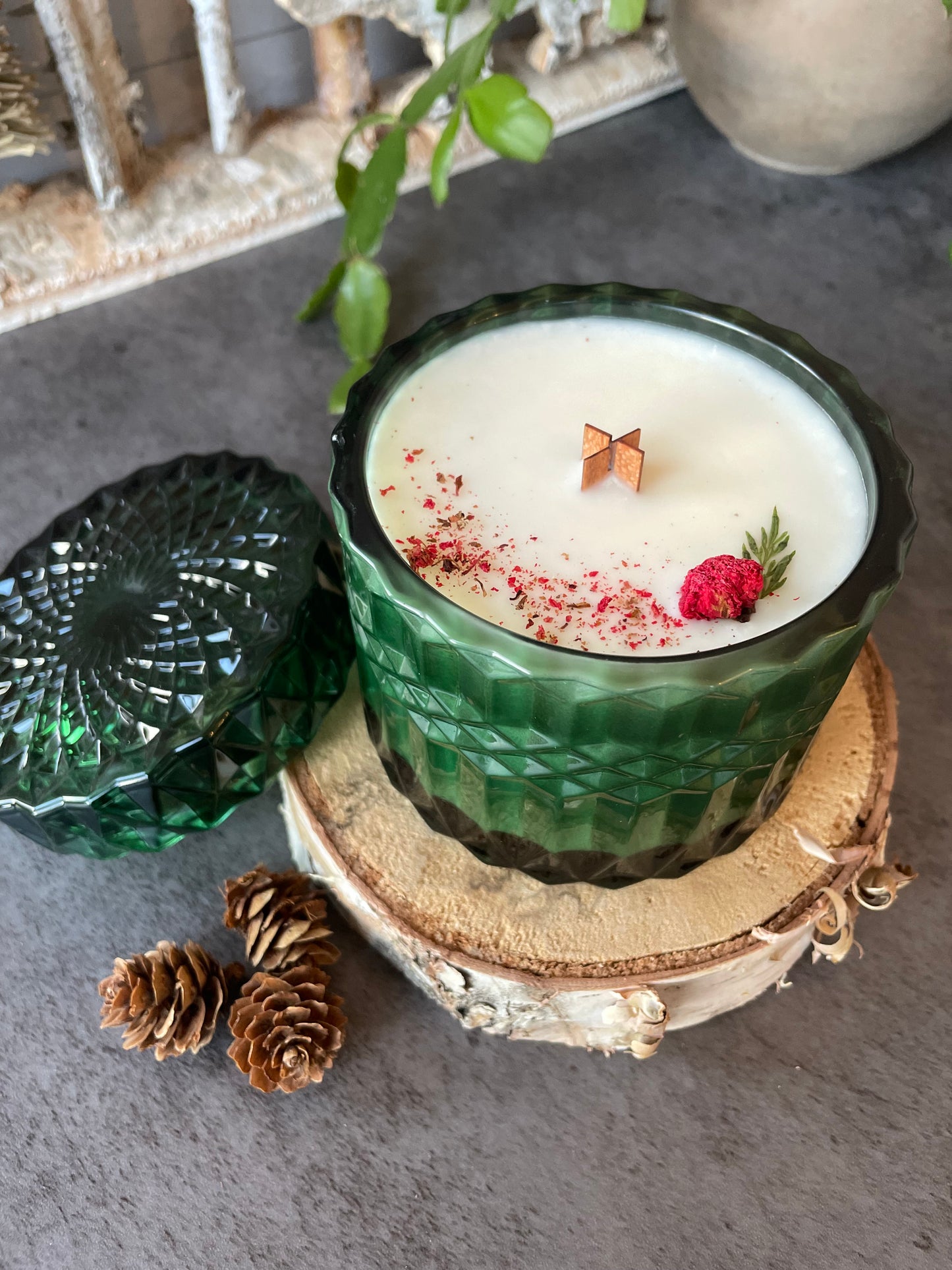 Mistletoe Wooden Wick, 7 oz